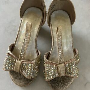 Stelle dress sandal with small heel gold 9T